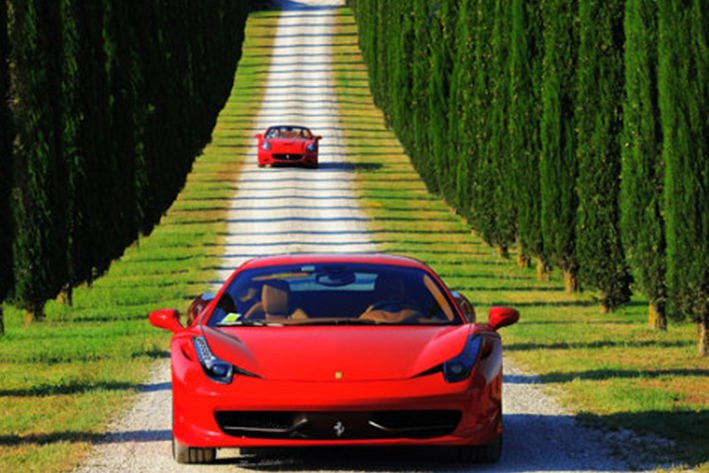 3 RIDES MORE GLAMOROUS THAN UBER