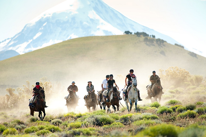 BUCKET-LIST EXPERIENCES IN THE AMERICAS