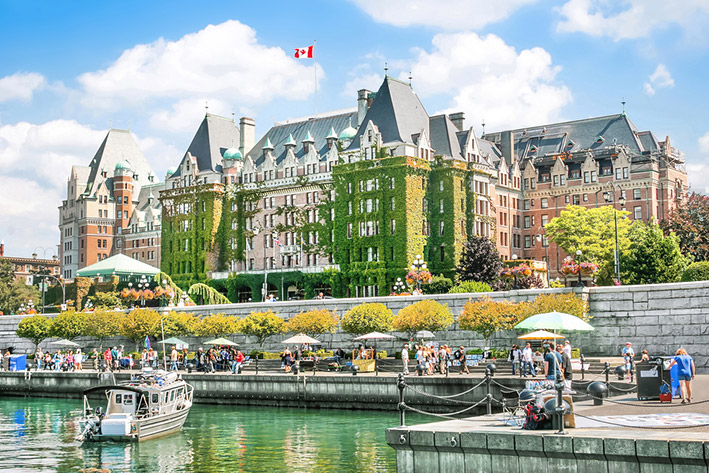BEST THINGS TO DO IN CANADA