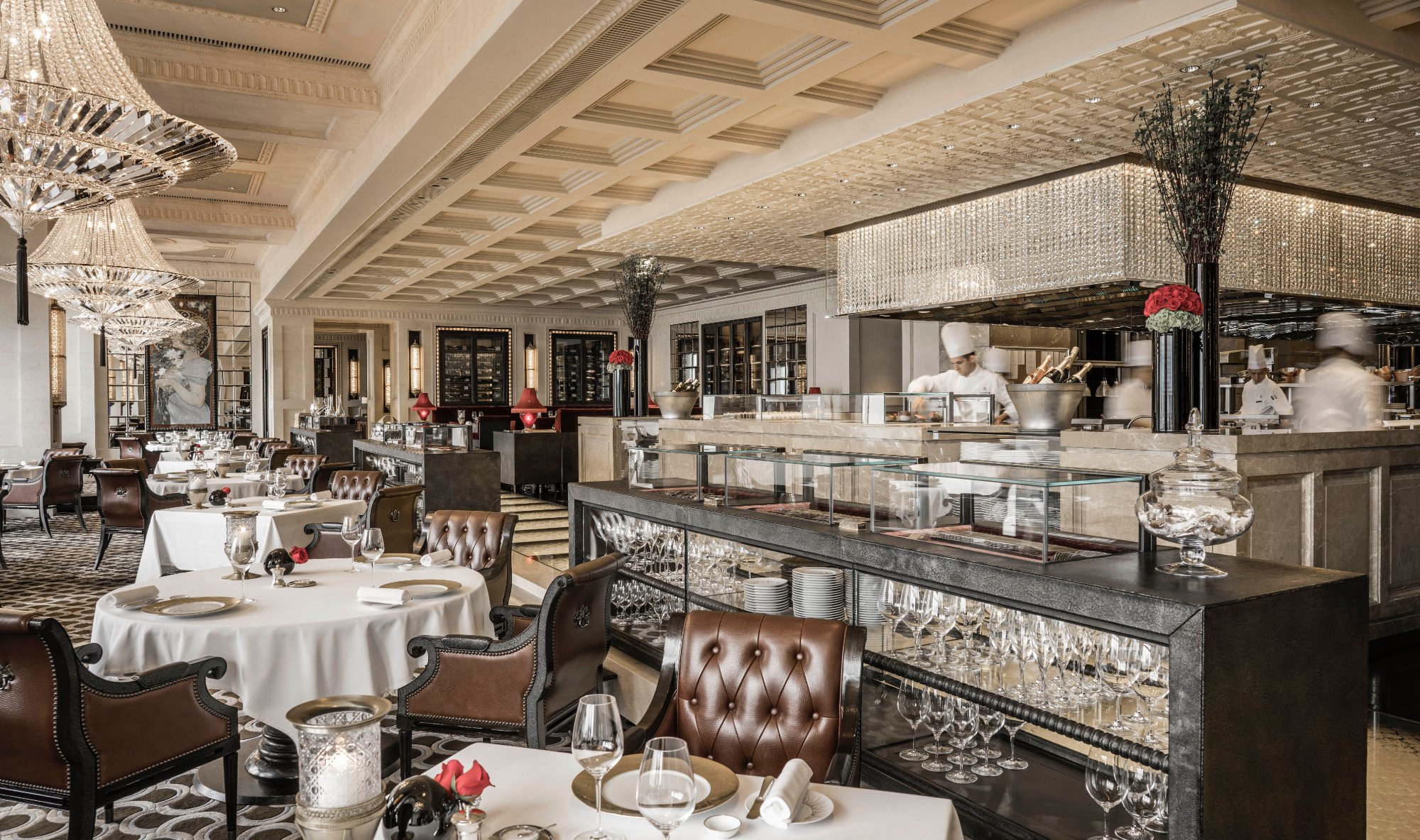 BEST STAYCATIONS IN HONG KONG