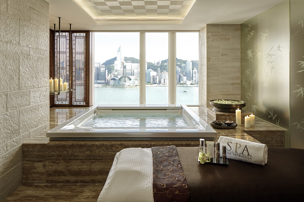 BEST STAYCATIONS IN HONG KONG